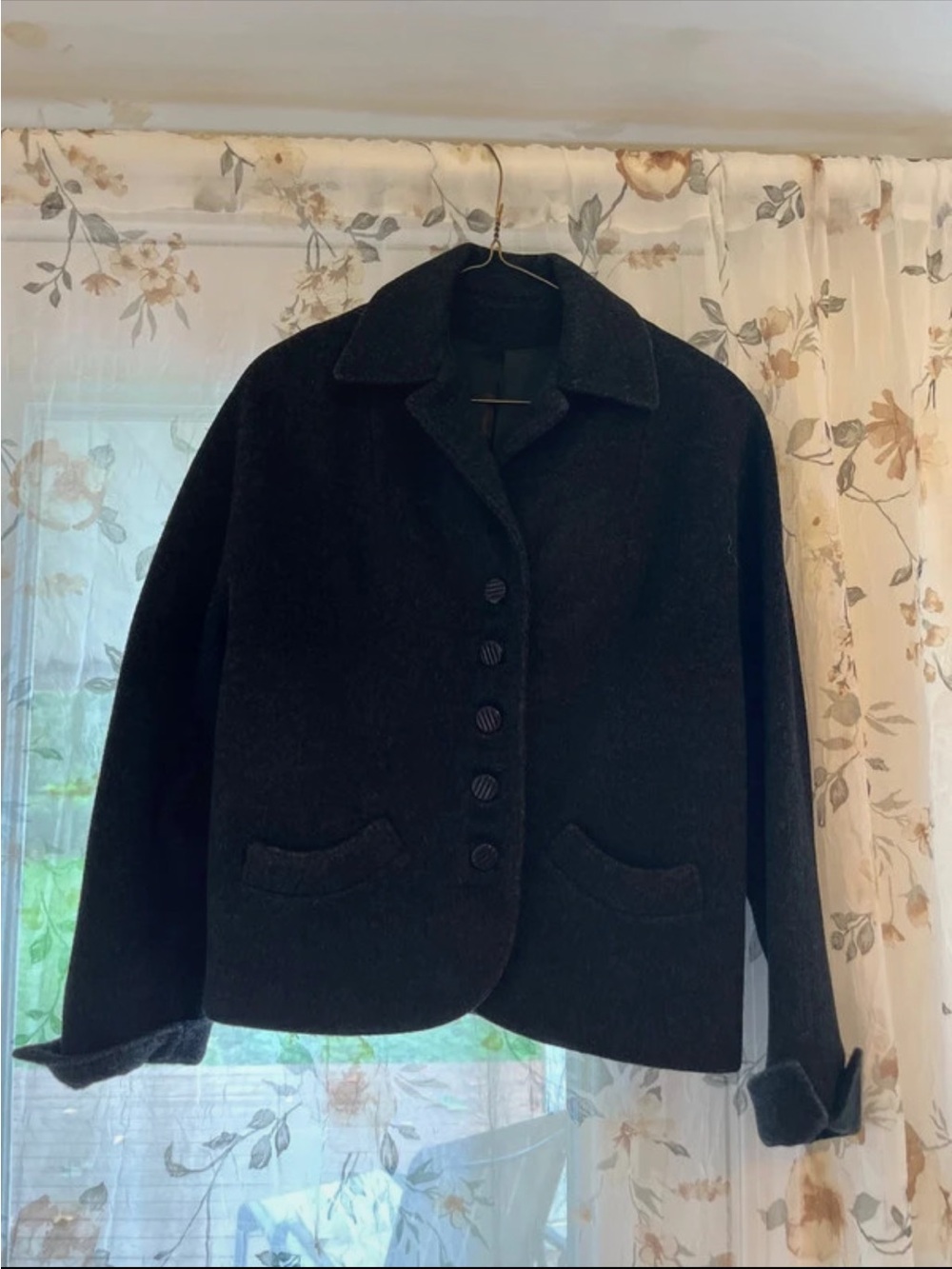 Vogue Black Women's Tailored Button Blazer